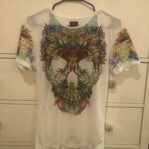 Zara White Tee with Artistic Skull Design